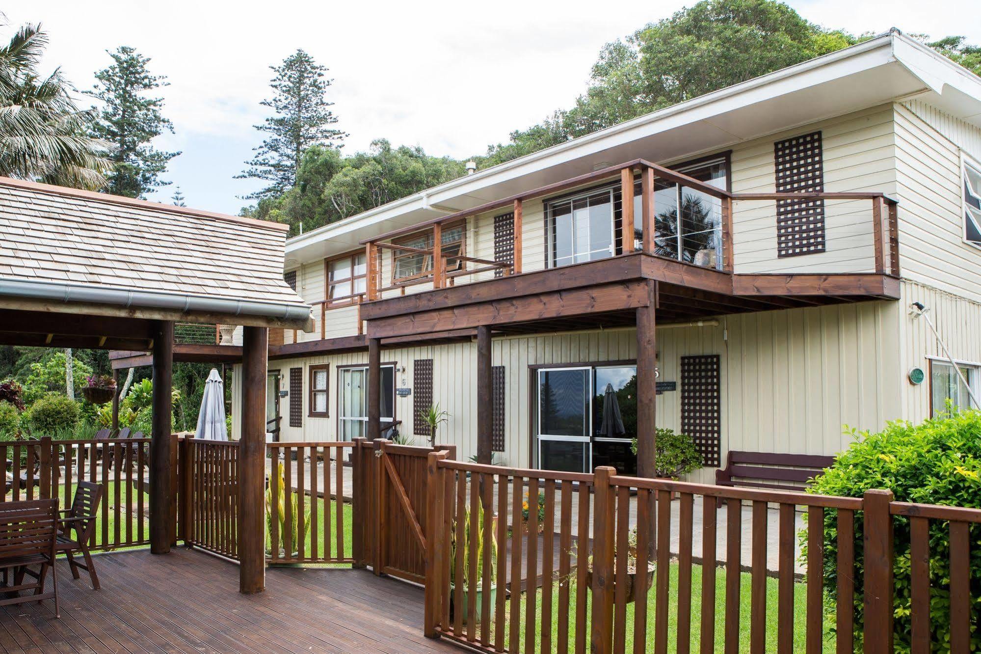 Hideaway Retreat Hotell Burnt Pine Exteriör bild