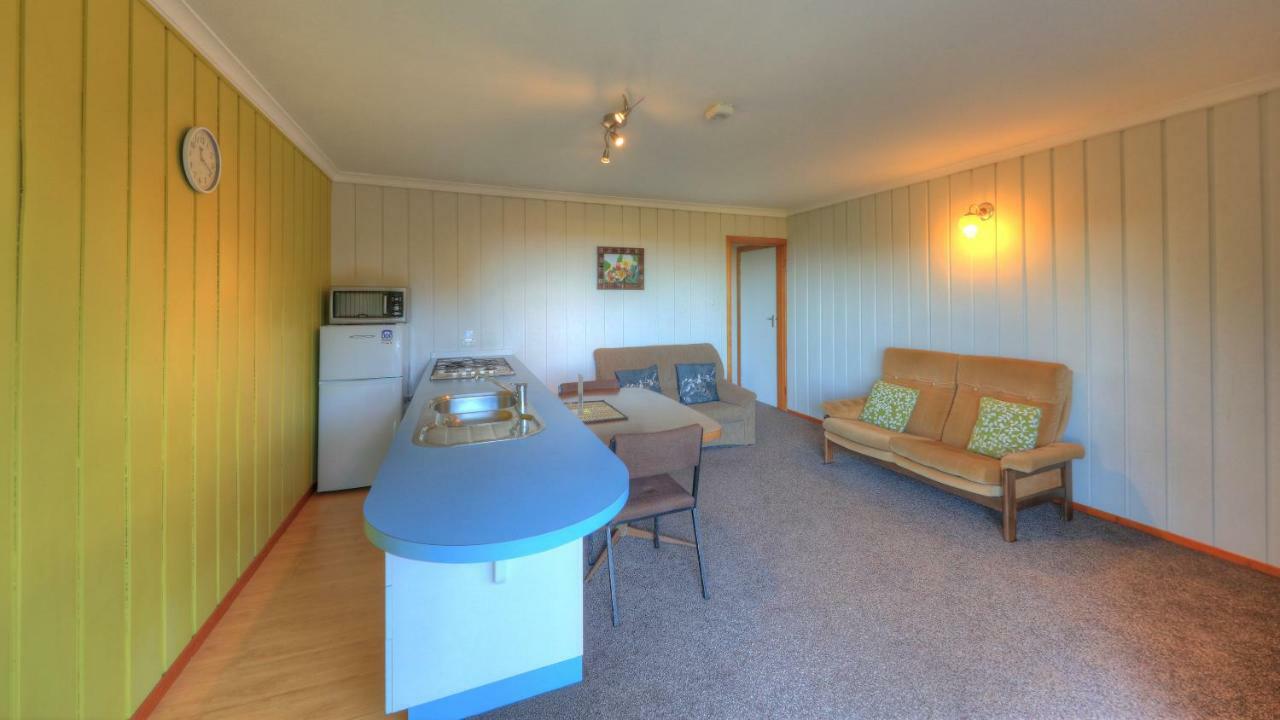Hideaway Retreat Hotell Burnt Pine Exteriör bild