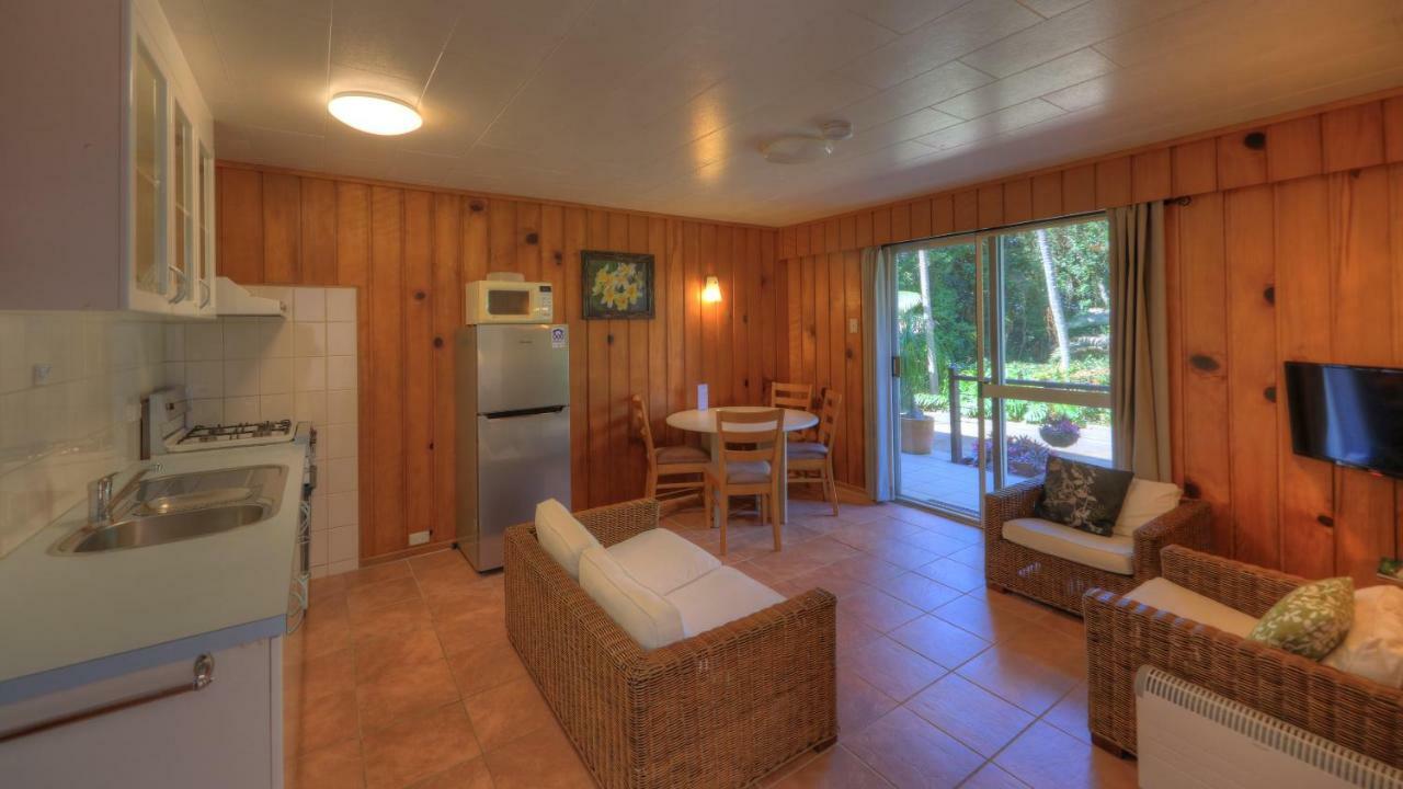 Hideaway Retreat Hotell Burnt Pine Exteriör bild